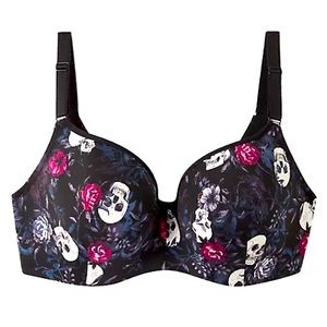 Torrid Bra! Skulls & Roses! Back-Smoothing! Sizes 46B, 48B 38D & 42D, NWT!